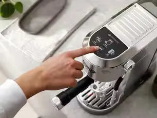 De'Longhi - Dedica Duo EC890 avec 1 sachet offert